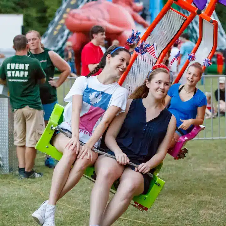 girls-on-swing-1