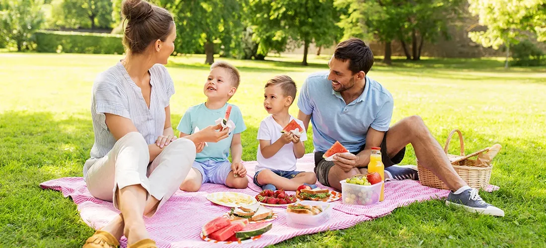 How to Plan a Company Family Day Picnic That Everyone Will Love