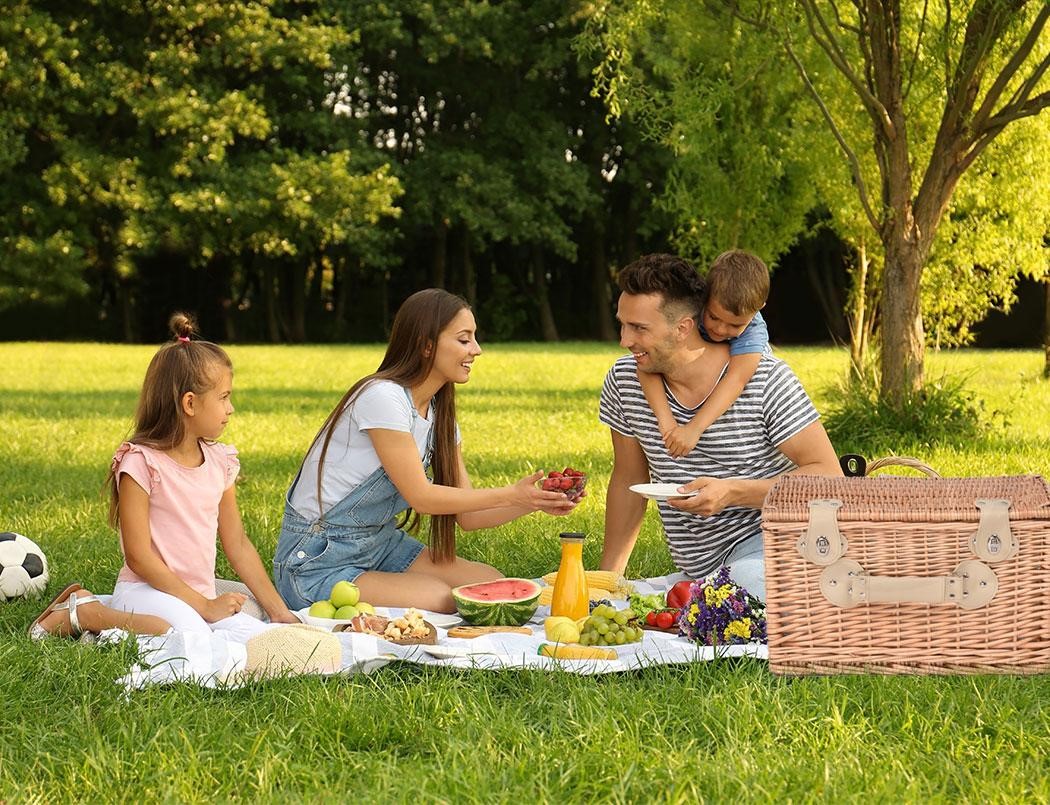 How Fun-Tastic Promotions Makes Company Family Day Picnics in Tennessee Stress-Free and Memorable